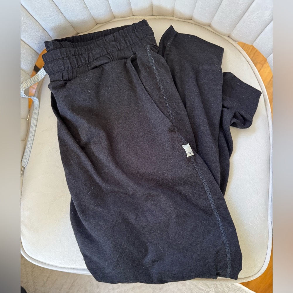 Vuori Joggers